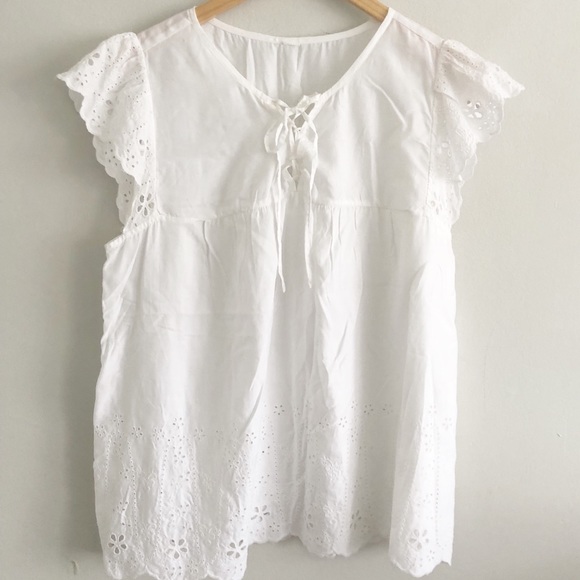 Gap white blouse Clearance